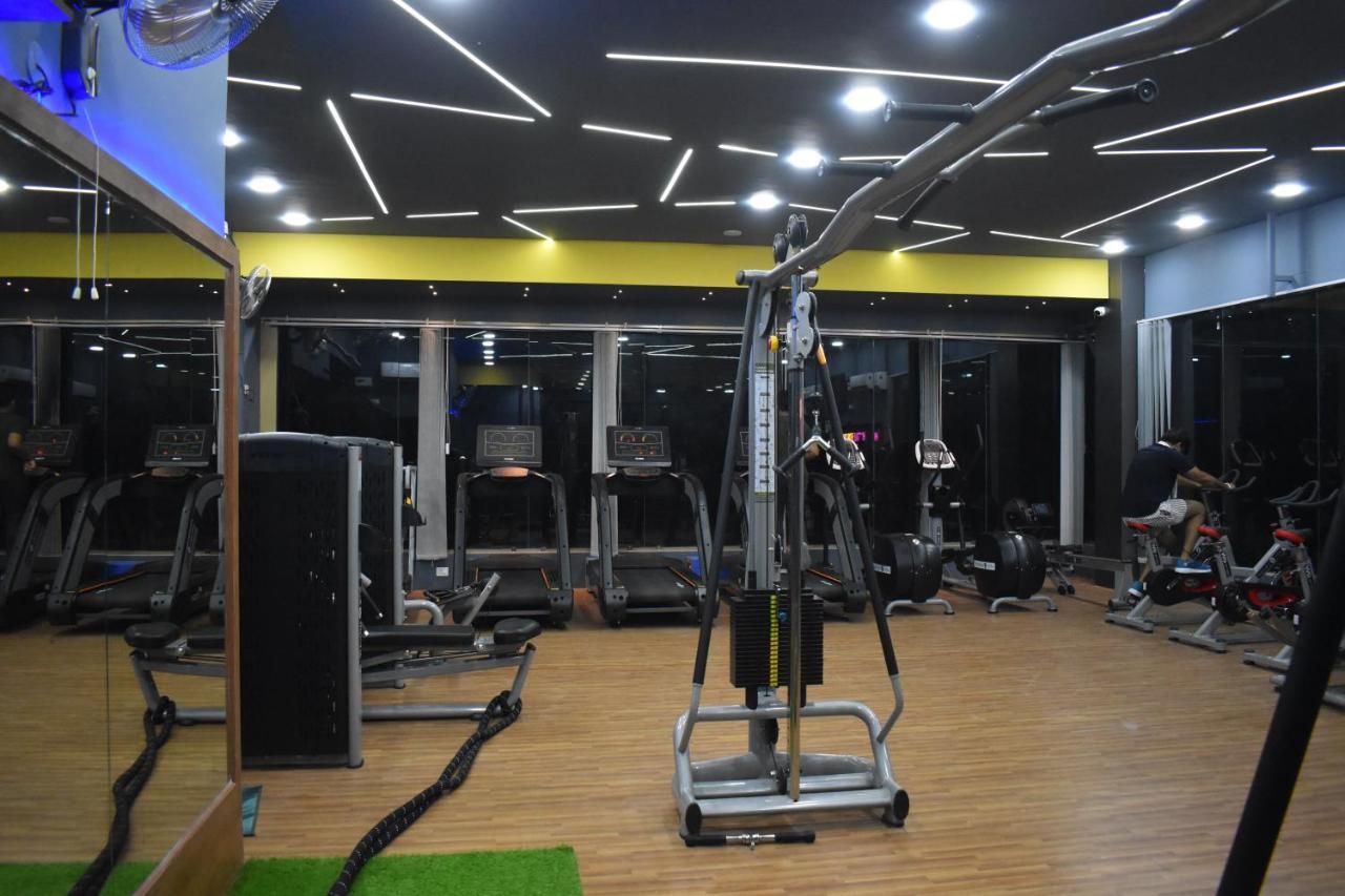 Hotel Lilac Doors Patna  Bagian luar foto